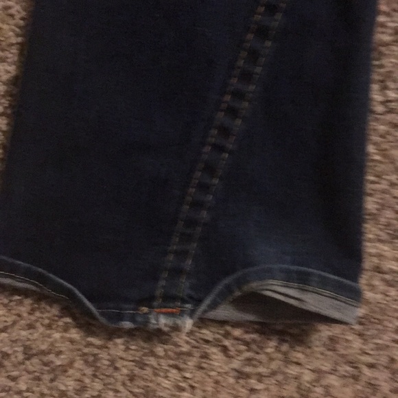 Slightly worn True Religion Boot cut Jeans size 30 - Picture 4 of 5